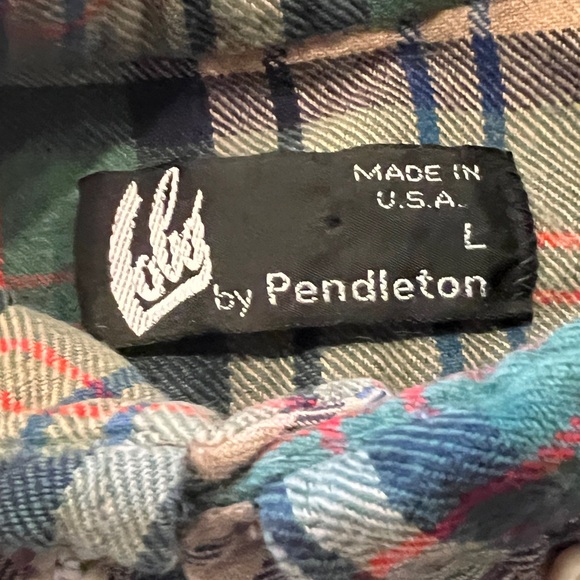 Pendleton Trendy Fall Green Plaid Flannel Shirt - Picture 3 of 9